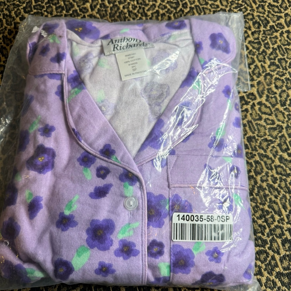 Anthony Richards Flannel Pajamas NWT Long Sleeve